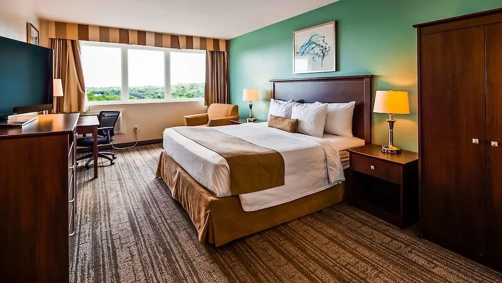 Best Western Plus Chocolate Lake Hotel - Halifax 3*,
