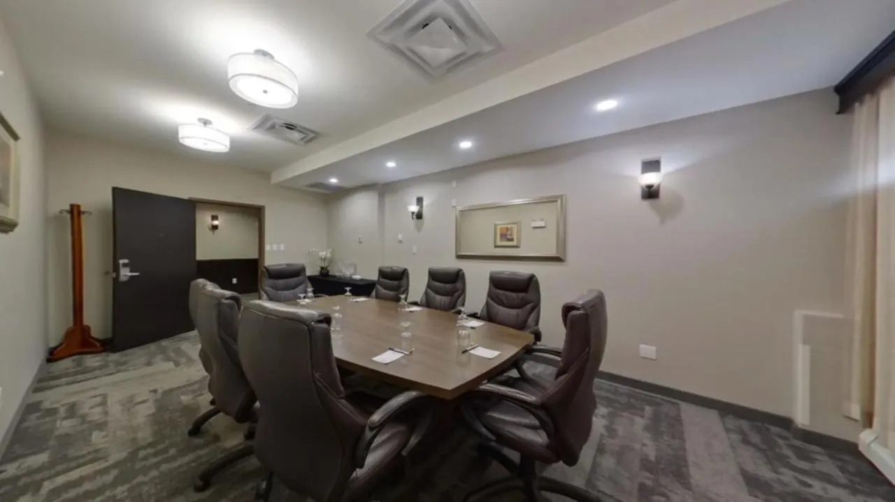 Best Western Plus Chocolate Lake Hotel - Halifax 3*,  Canada