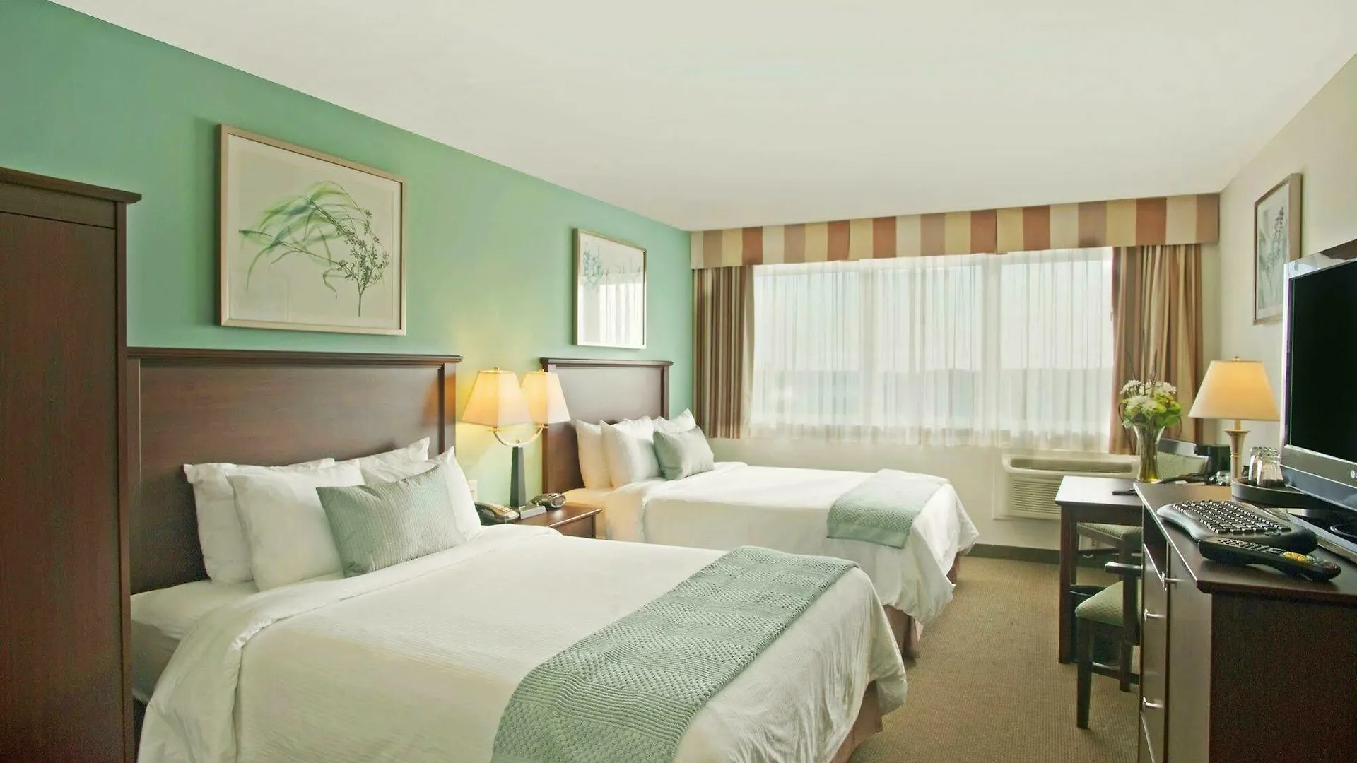 Best Western Plus Chocolate Lake Hotel - Halifax 3*,  Canada