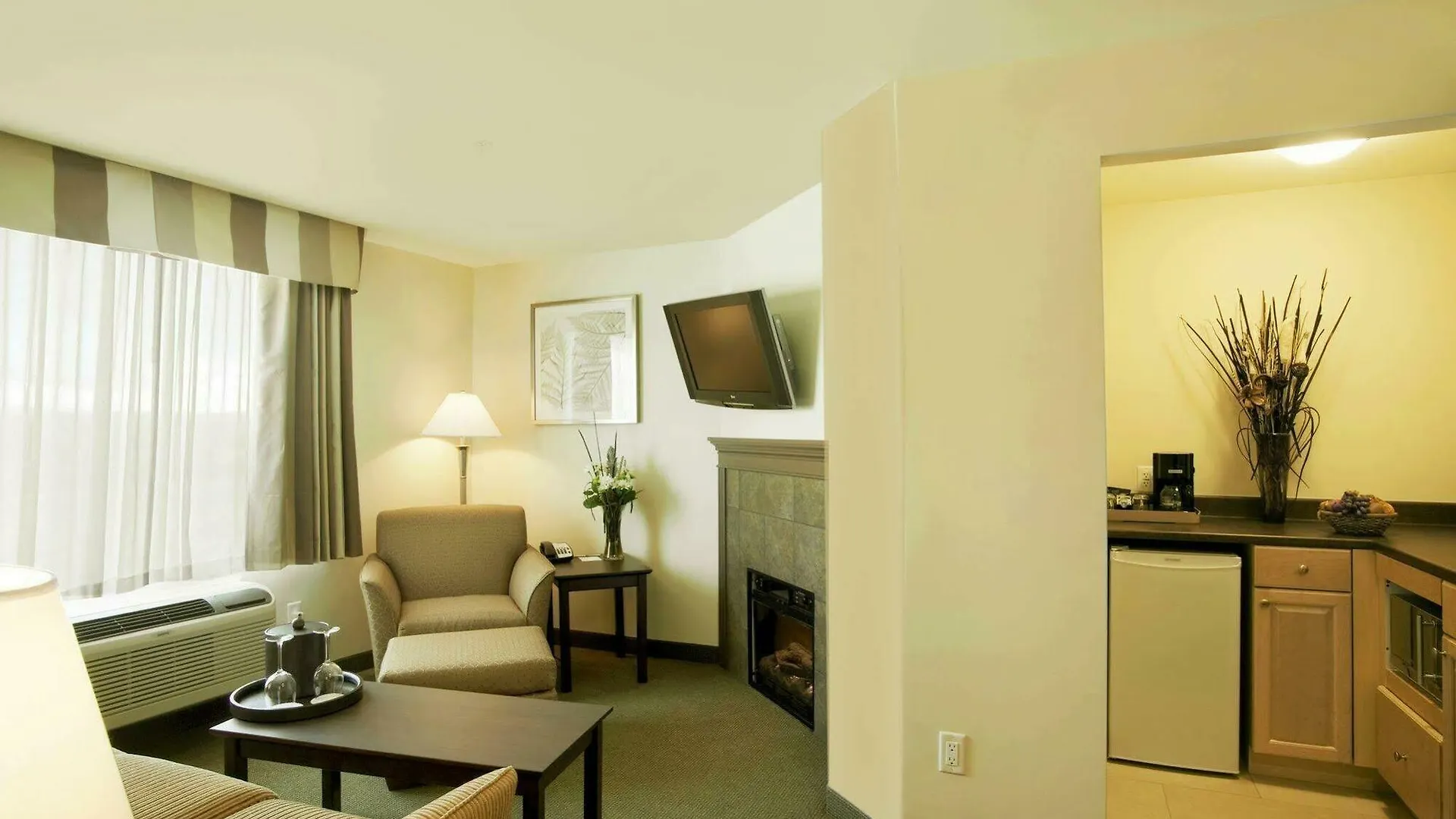 ***  Best Western Plus Chocolate Lake Hotel - Halifax Canada